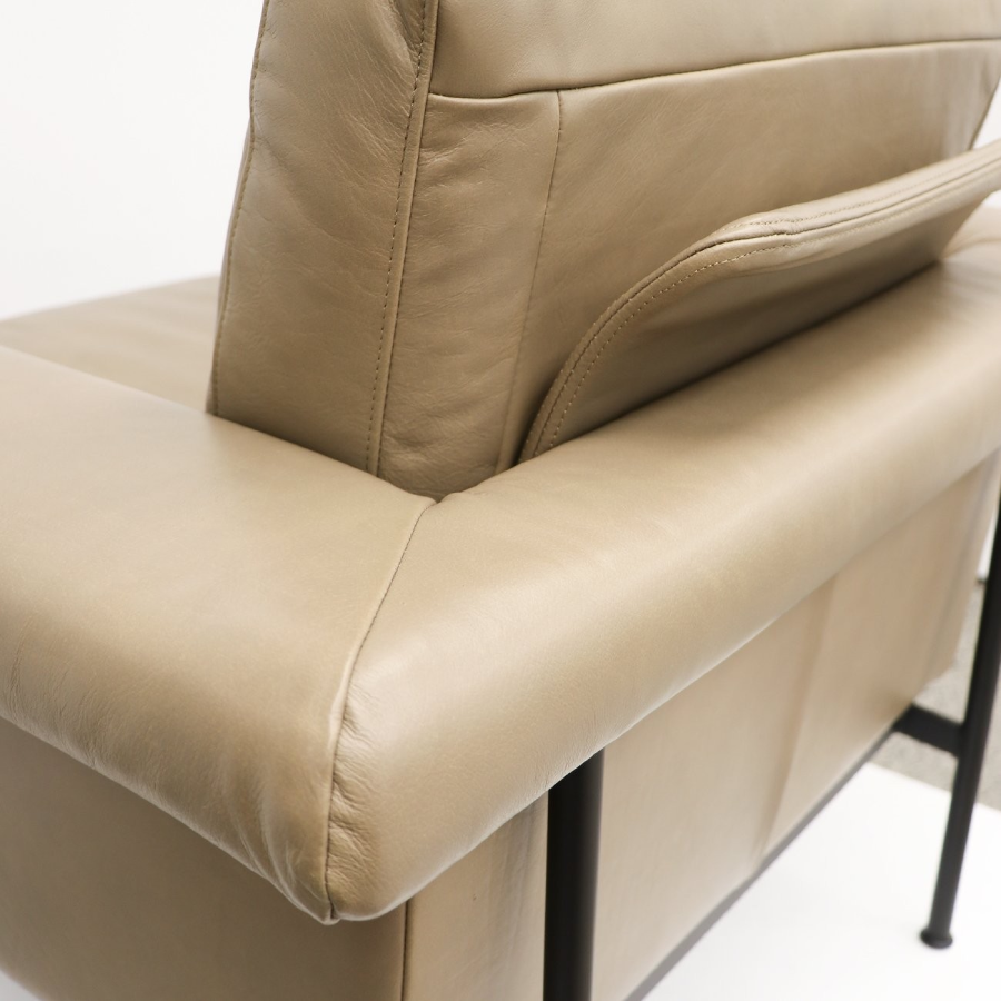 Monte Carlo Armchair - Beige Leather