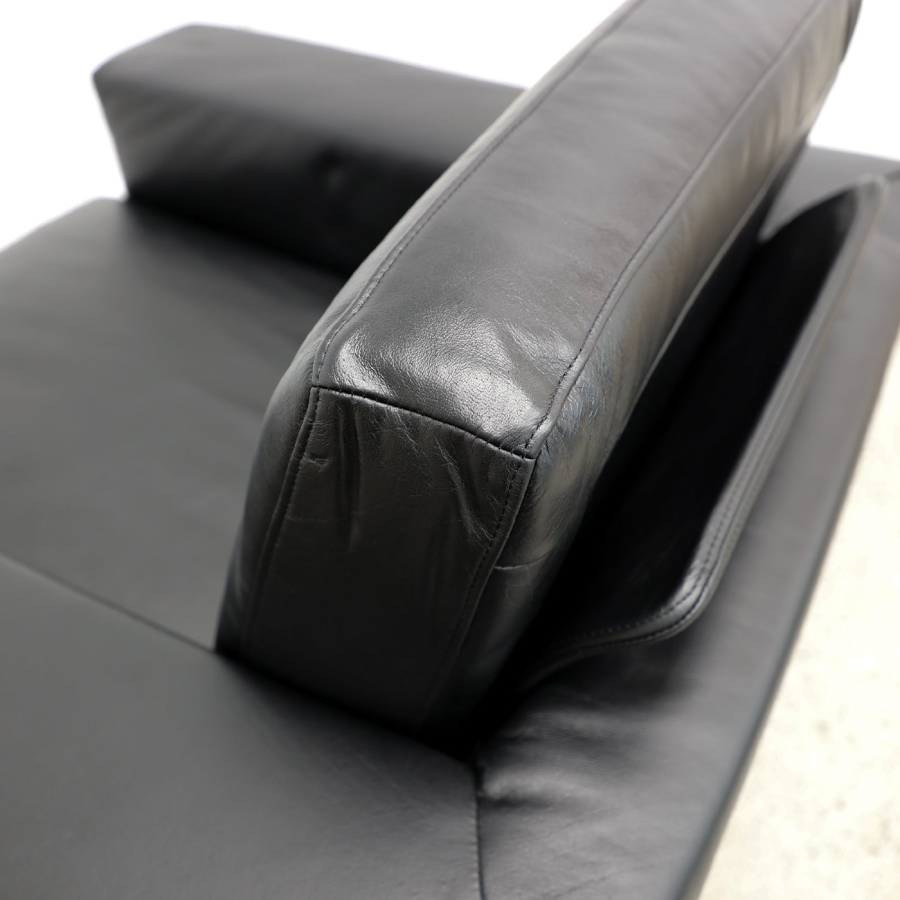 Monte Carlo Armchair - Black Leather