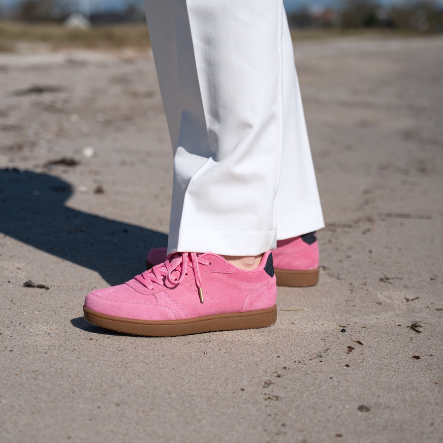 Bjork Suede Sneaker - Aurora Pink