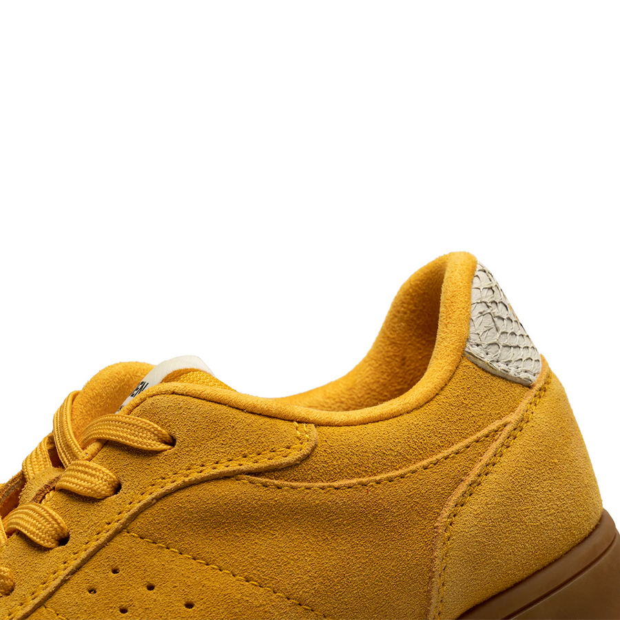 Bjork Suede Sneaker - Old Gold